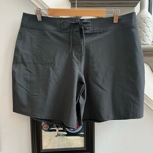 Sporti Black Stretch Performance Board Shorts sz L NWT